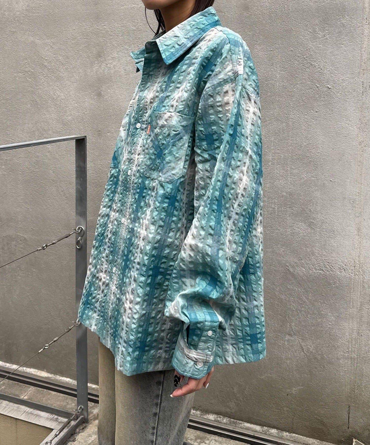 格紋泡泡布長袖襯衫