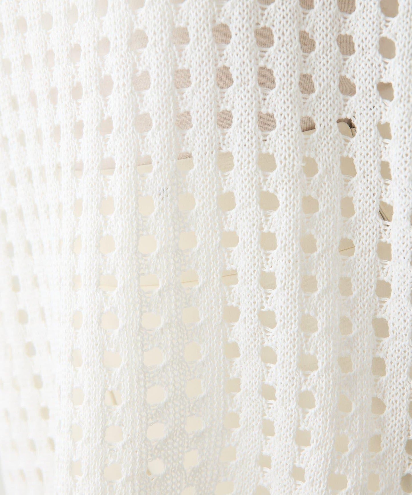 Drawing Numbers 鏤空針織上衣