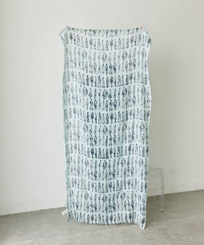 PEOPLE SCARF 人物圖案圍巾