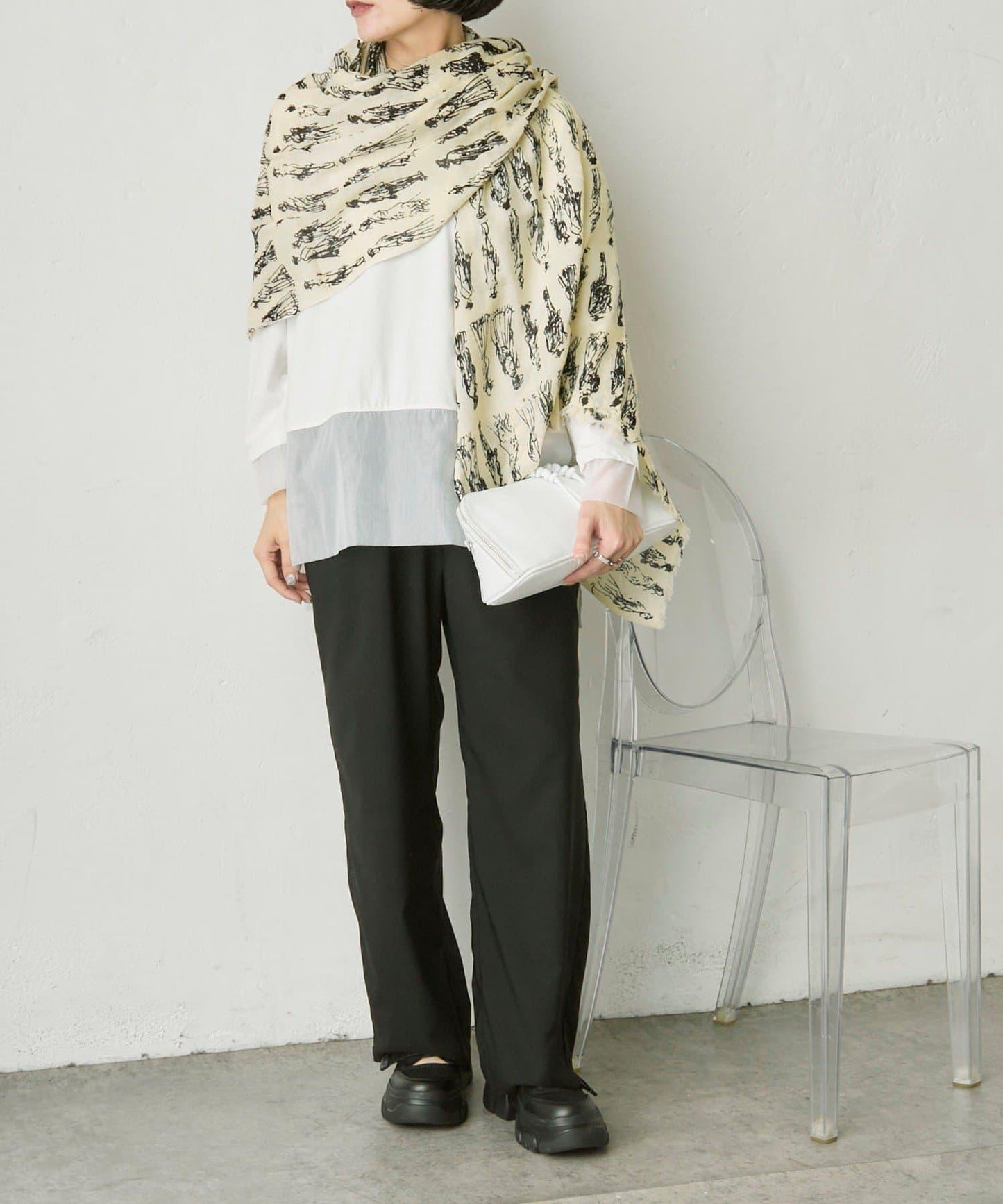 PEOPLE SCARF 人物圖案圍巾