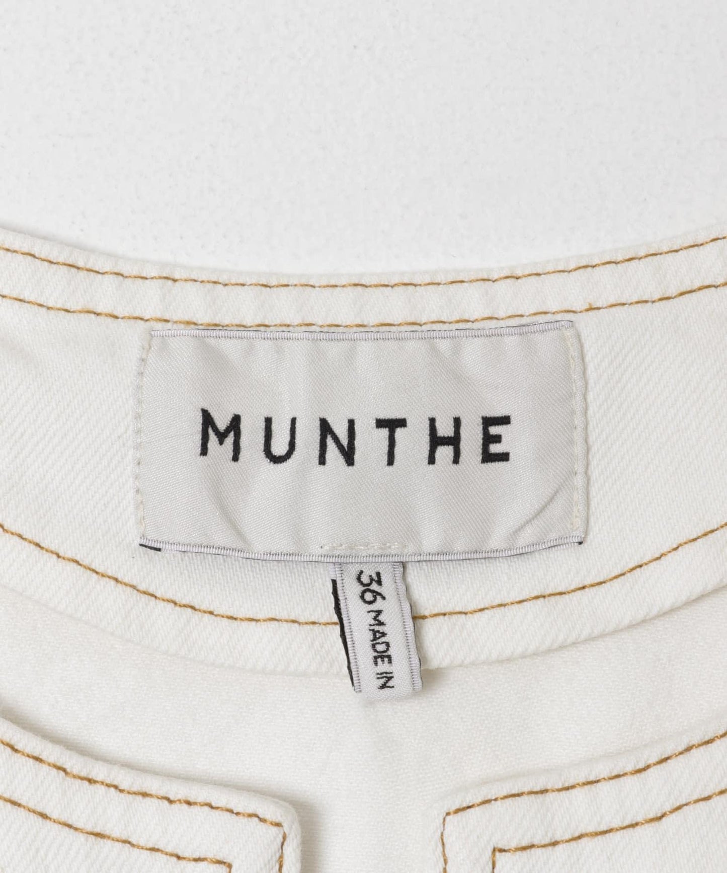 MUNTHE BAYNOR