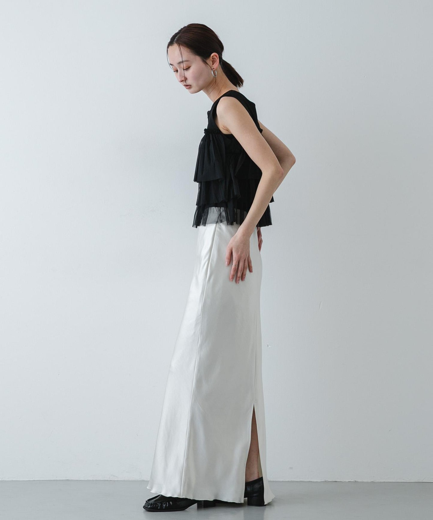 可水洗 雙拉鍊荷葉邊 針織 上衣