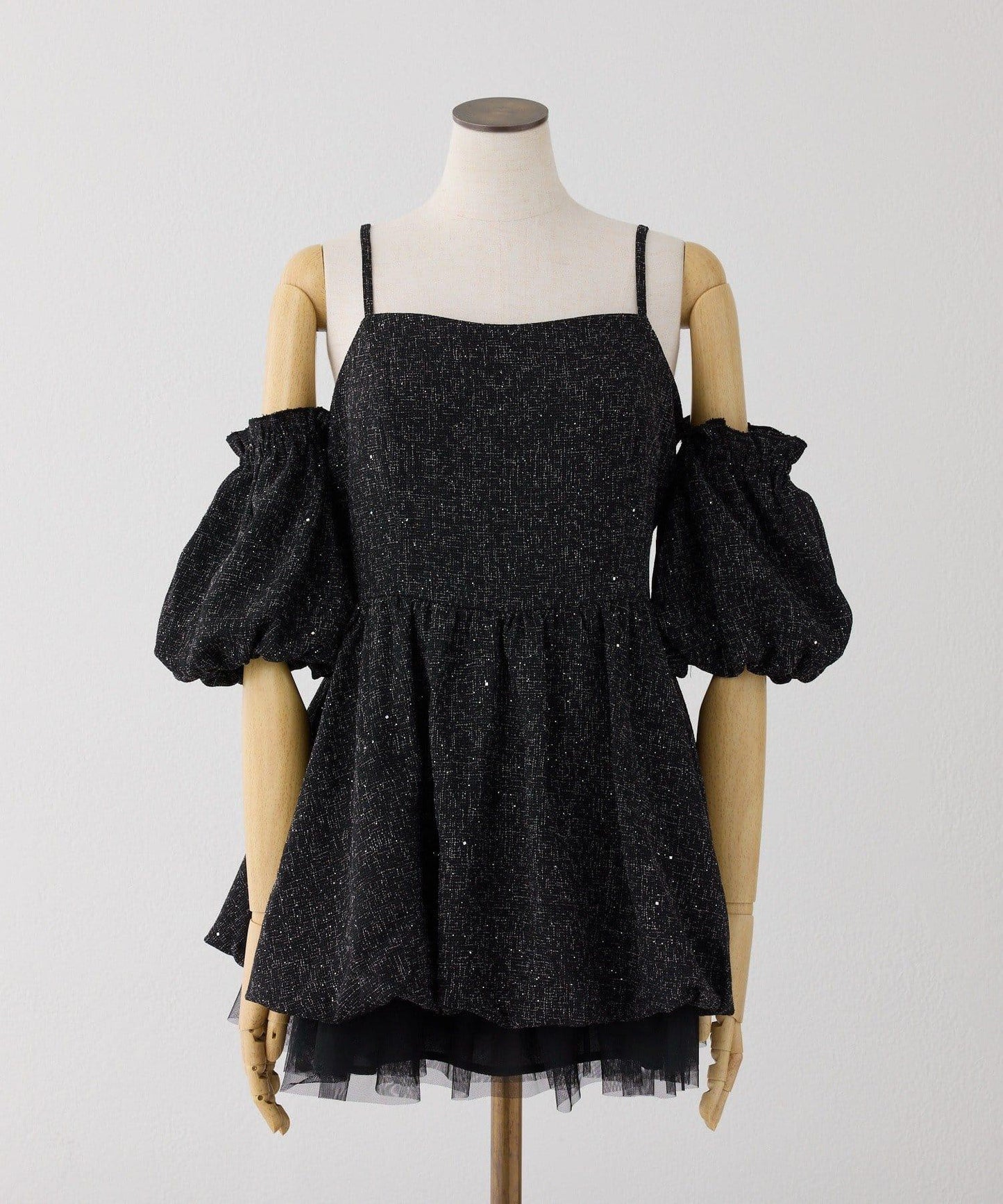 Black Ribbon Collection 背部蝴蝶結設計 短款連衣裙