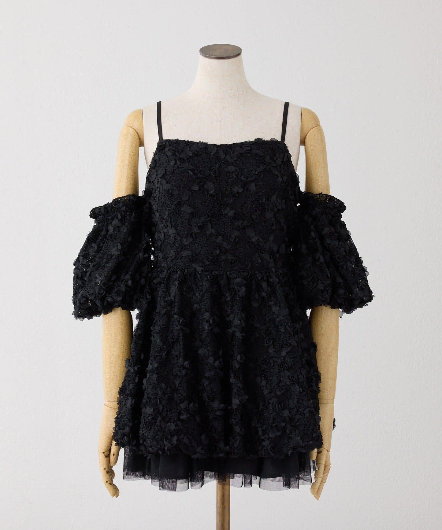 Black Ribbon Collection 背部蝴蝶結設計 短款連衣裙