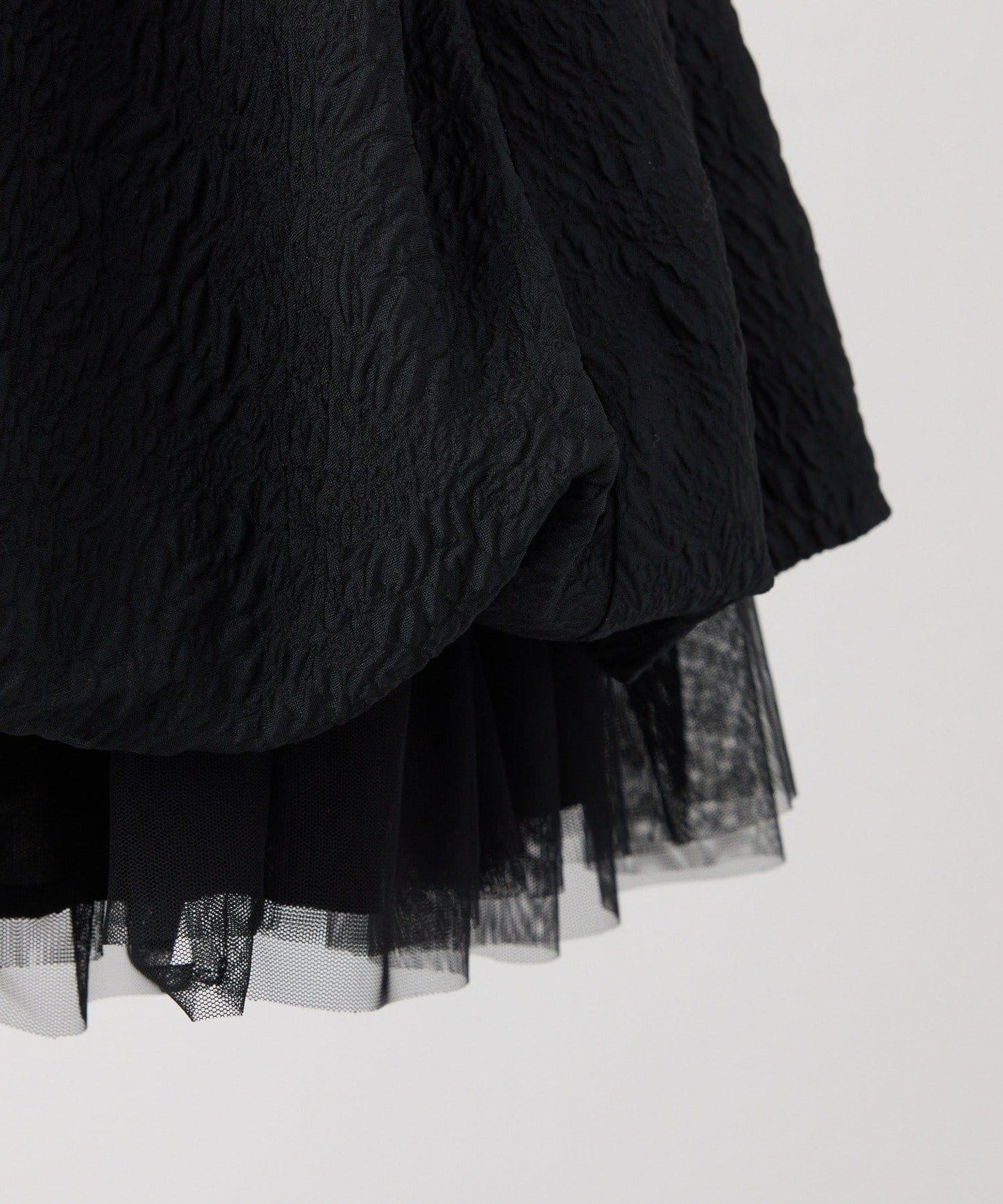 Black Ribbon Collection 背部蝴蝶結設計 短款連衣裙