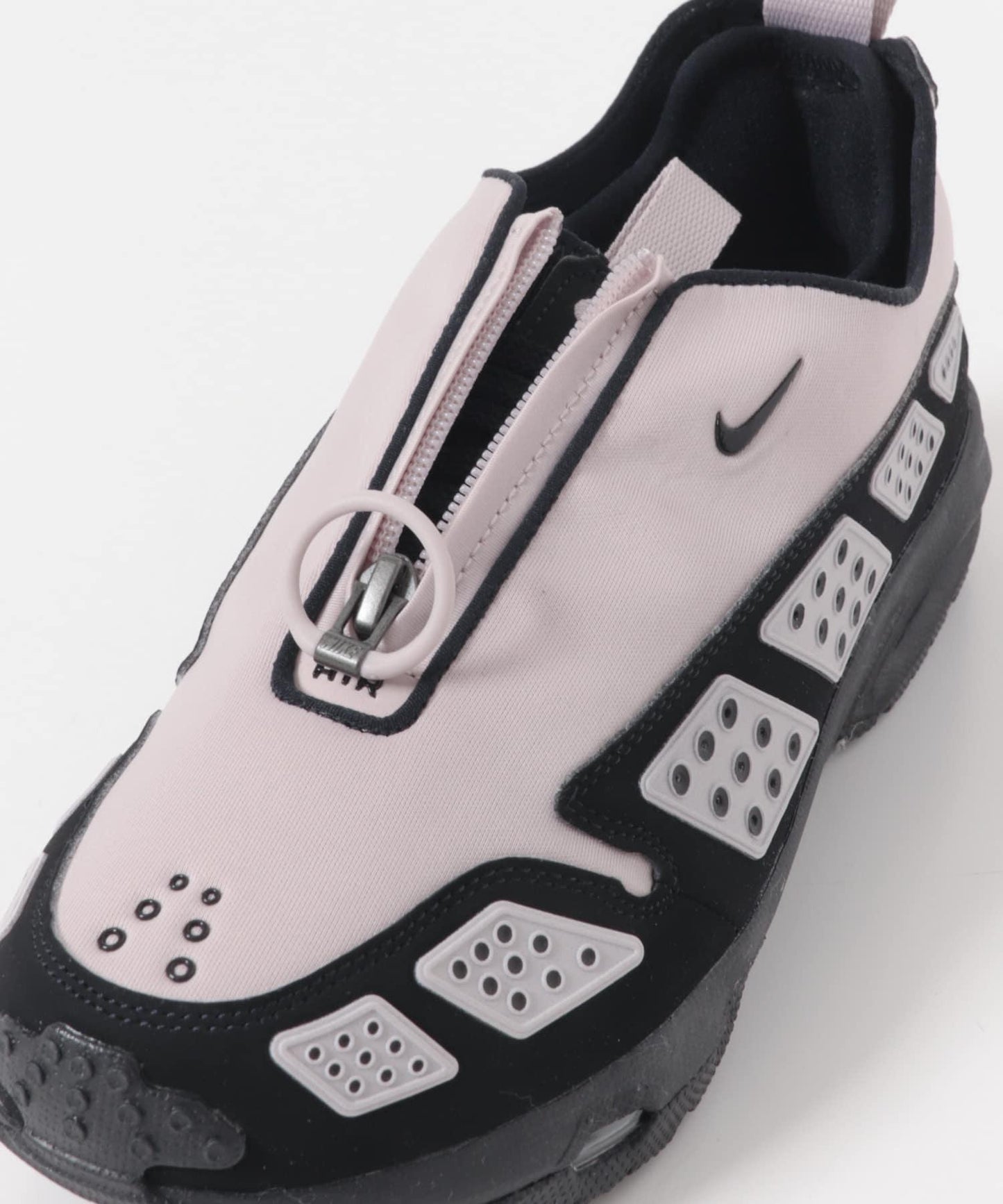 NIKE Air Max SNDR 運動鞋