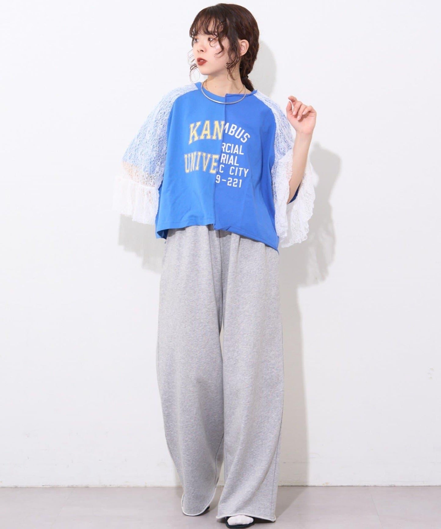袖部蕾絲拼接學院風 etsinta Tee T恤