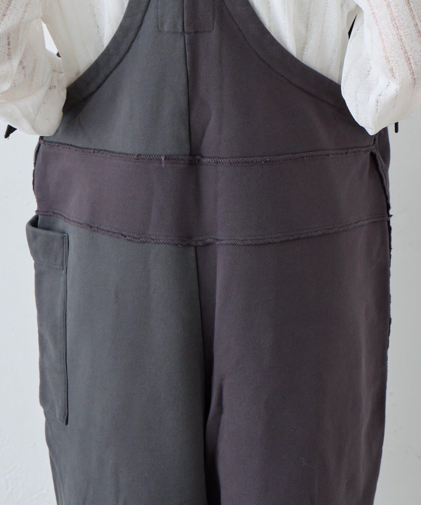 CIAOPANIC TYPY etsinta 衛衣面料 寬鬆設計 揹帶褲