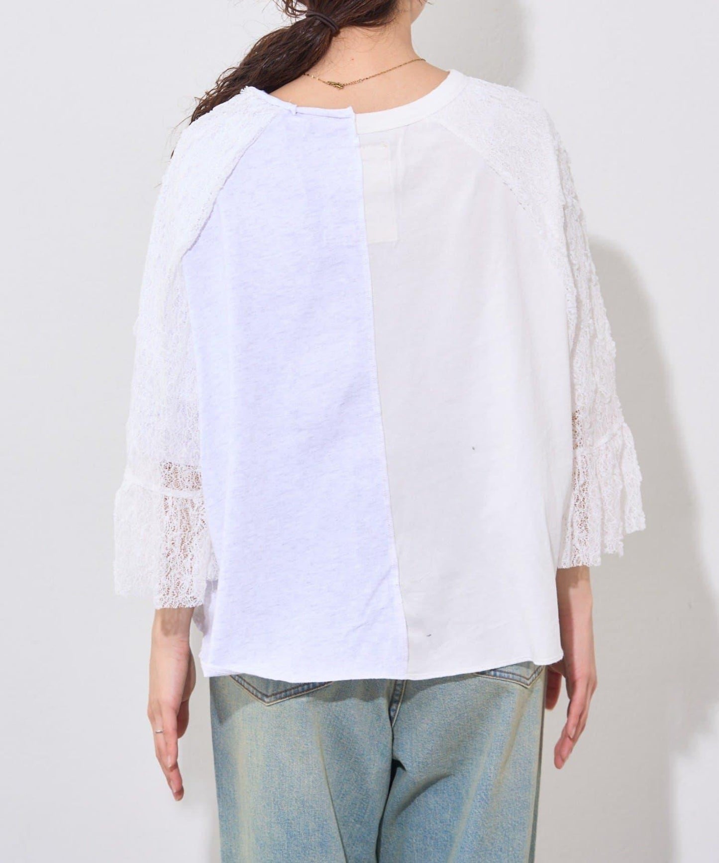 袖部蕾絲拼接學院風 etsinta Tee T恤