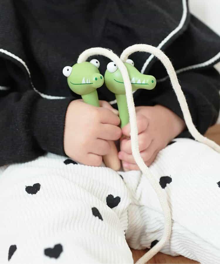 SKIPPING ROPE 跳繩