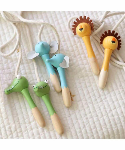 SKIPPING ROPE 跳繩