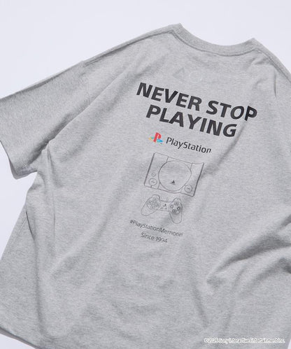 寬鬆版型 背部LOGO印花 圓領 PlayStation NEVER STOP T恤