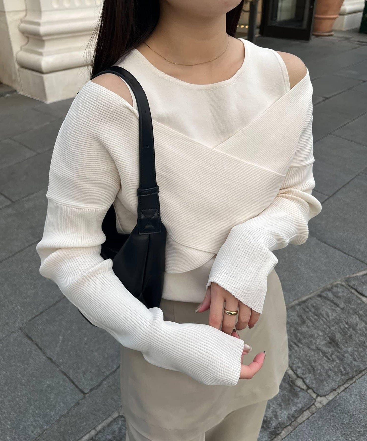 CAPRICIEUX LE'MAGE 露肩交叉疊搭設計 針織上衣