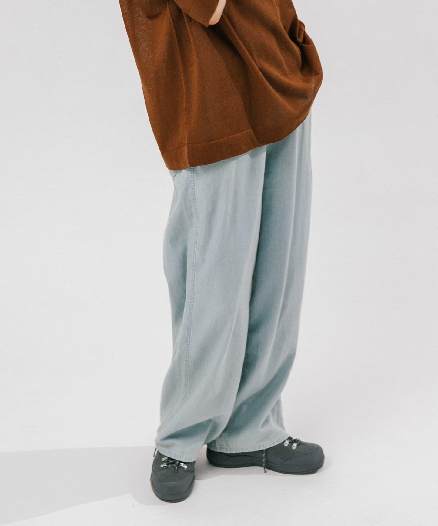 Wrangler×EKAL 輕薄牛仔寬鬆闊腿褲