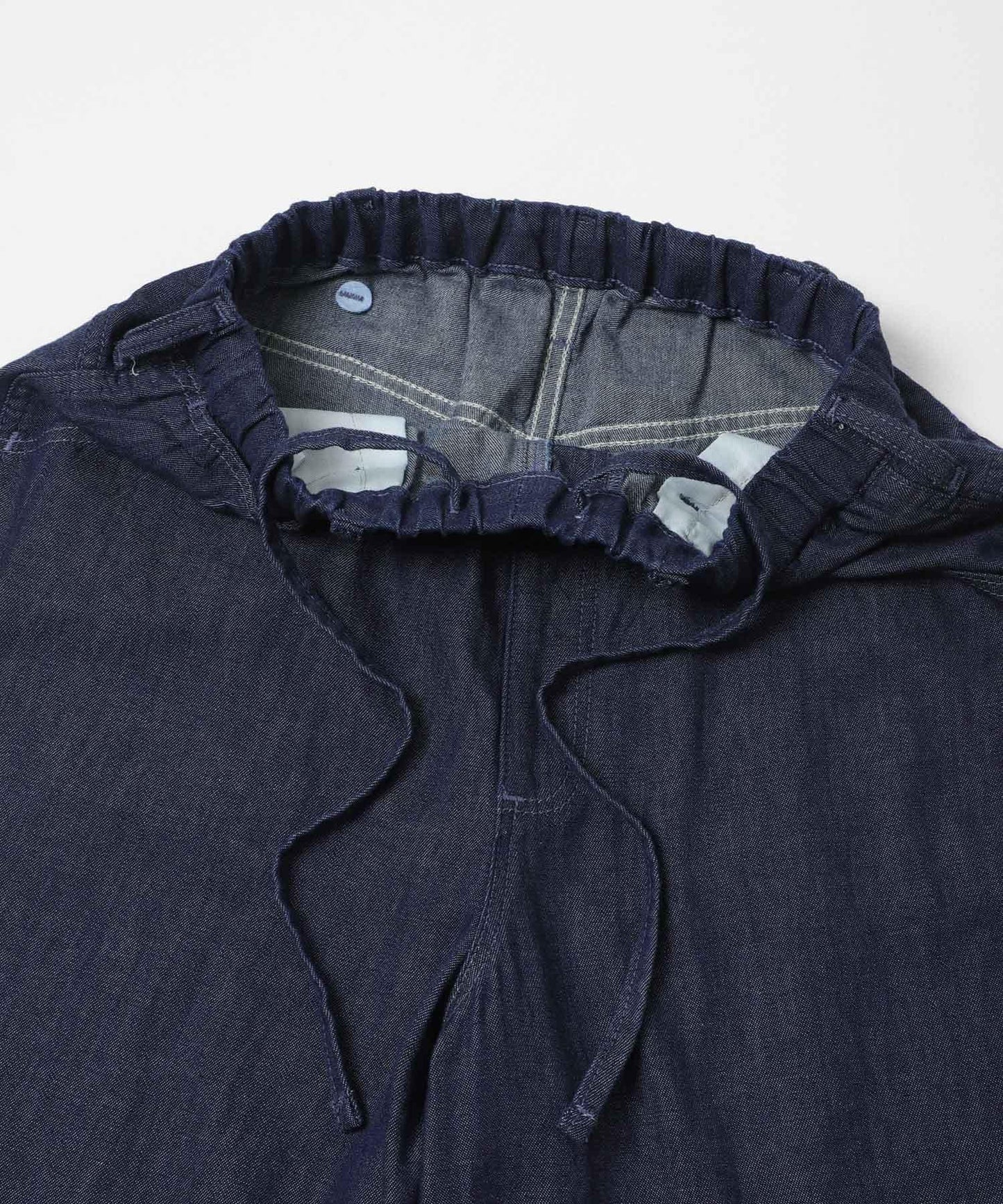 Wrangler×EKAL 輕薄牛仔寬鬆闊腿褲