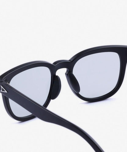 BLAKE Photochromic 調光鏡片