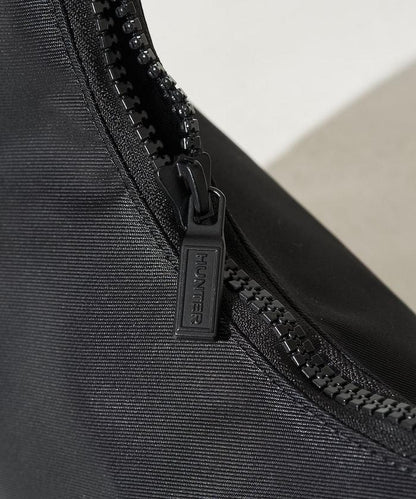 NYLON MINI HOBO 耐水 迷你單肩包