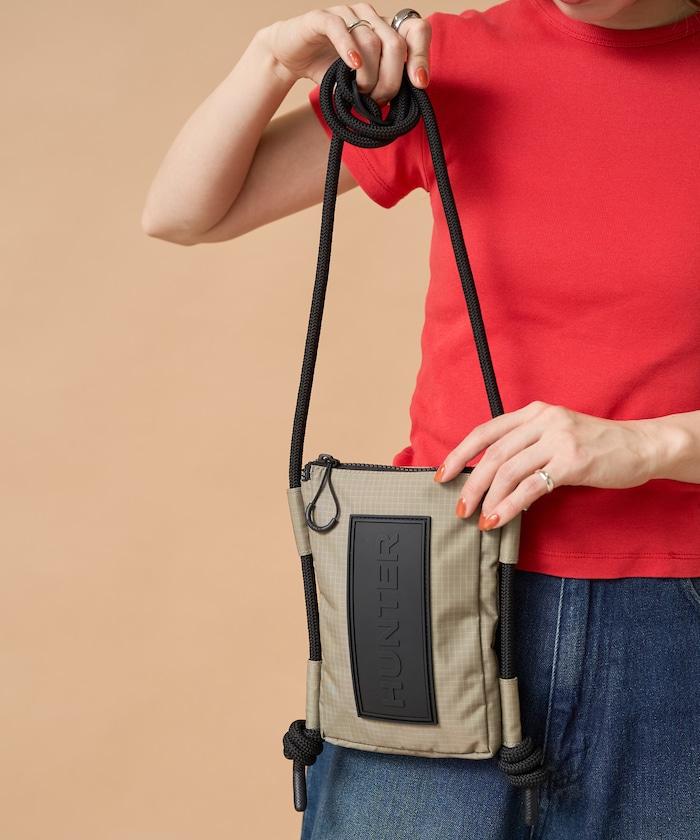 TRAVEL RIPSTOP PHONE POUCH 耐水手機包