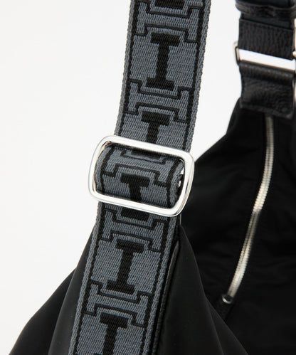 Argo M NYLON/CERVO 包袋
