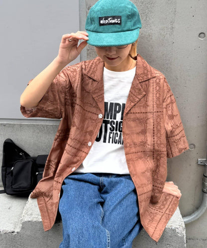 中性蕾絲刺繡襯衫 網絡