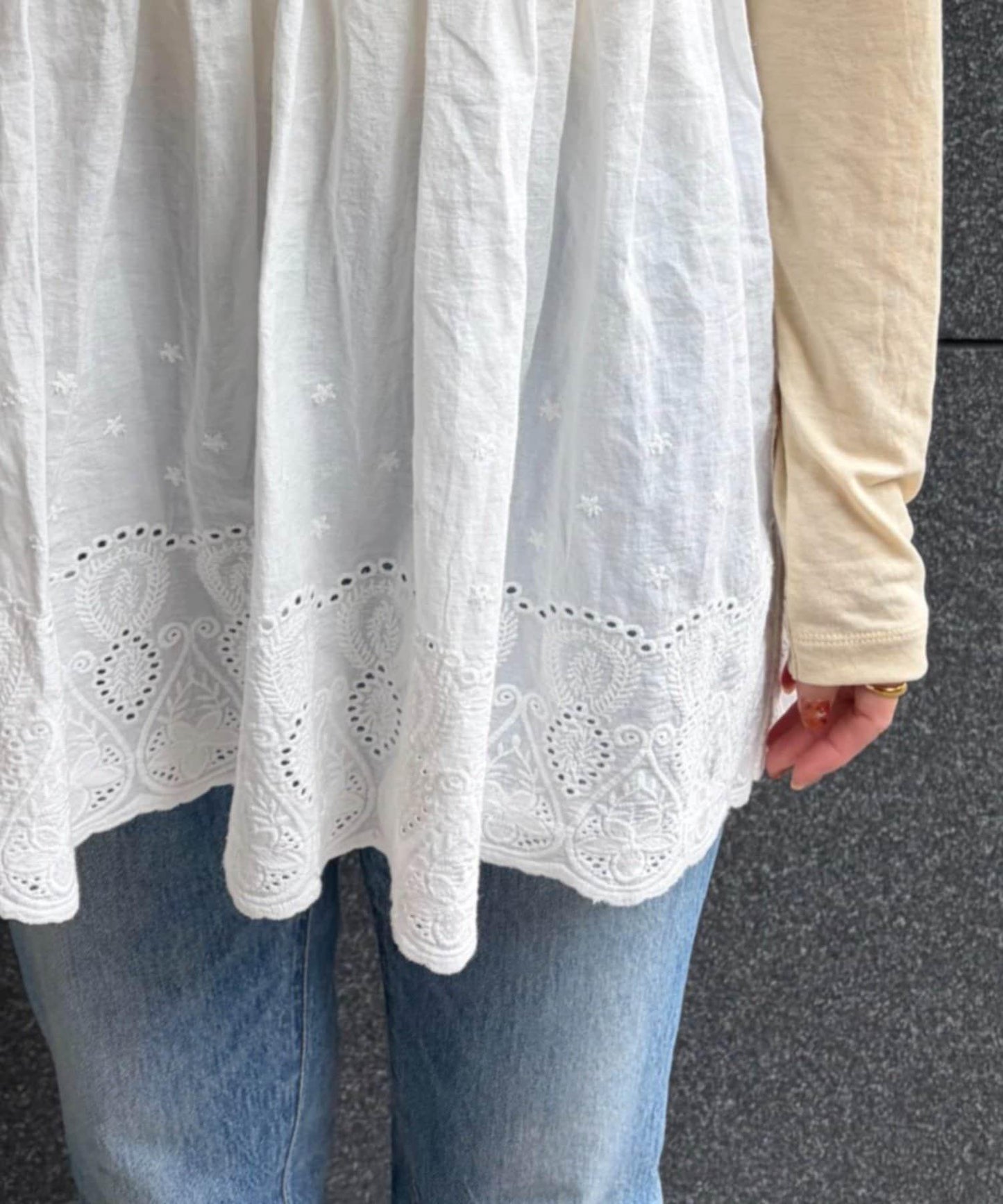 パルクロ てら企畫 波浪刺繡 吊帶長上衣