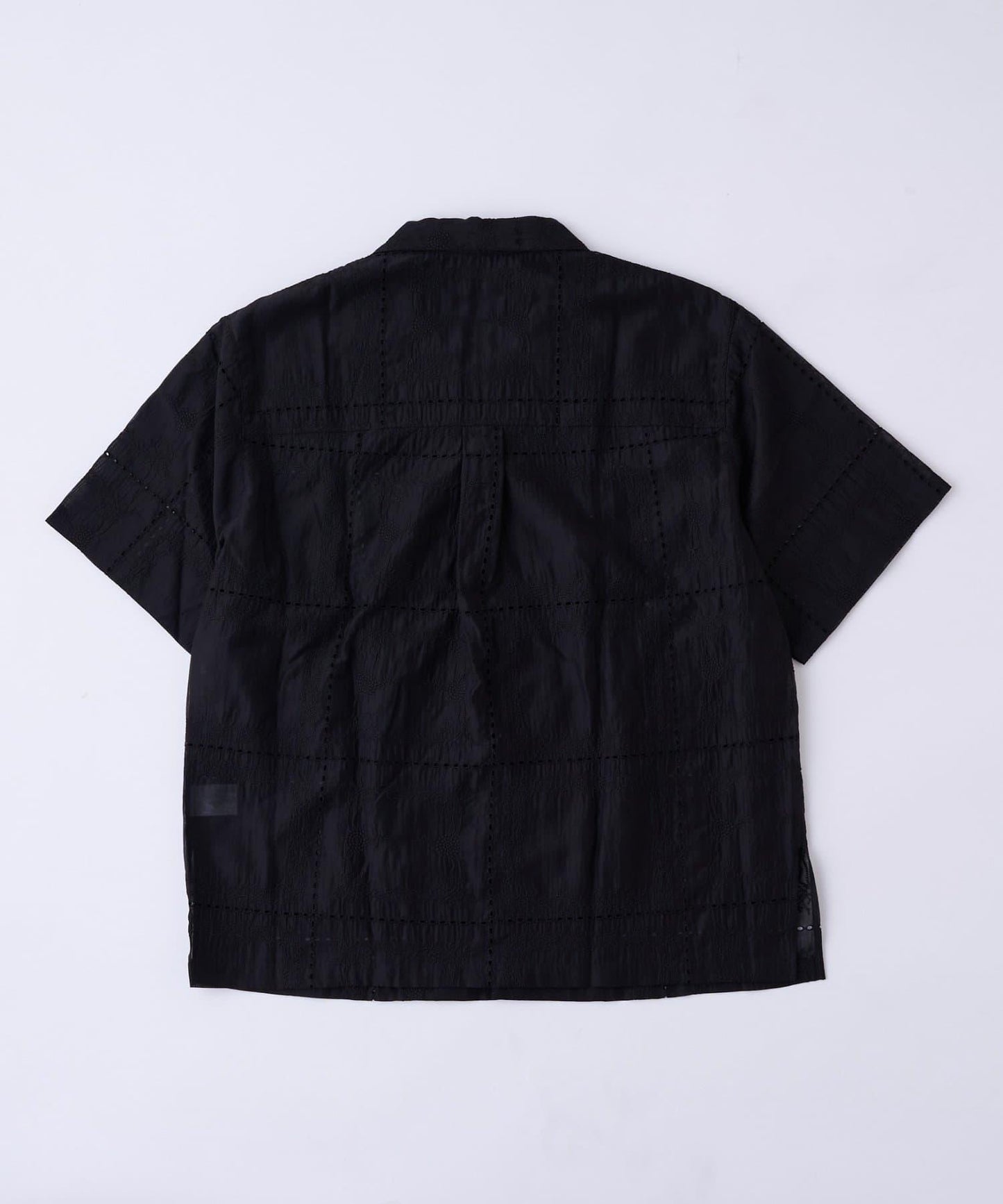 中性蕾絲刺繡襯衫 網絡