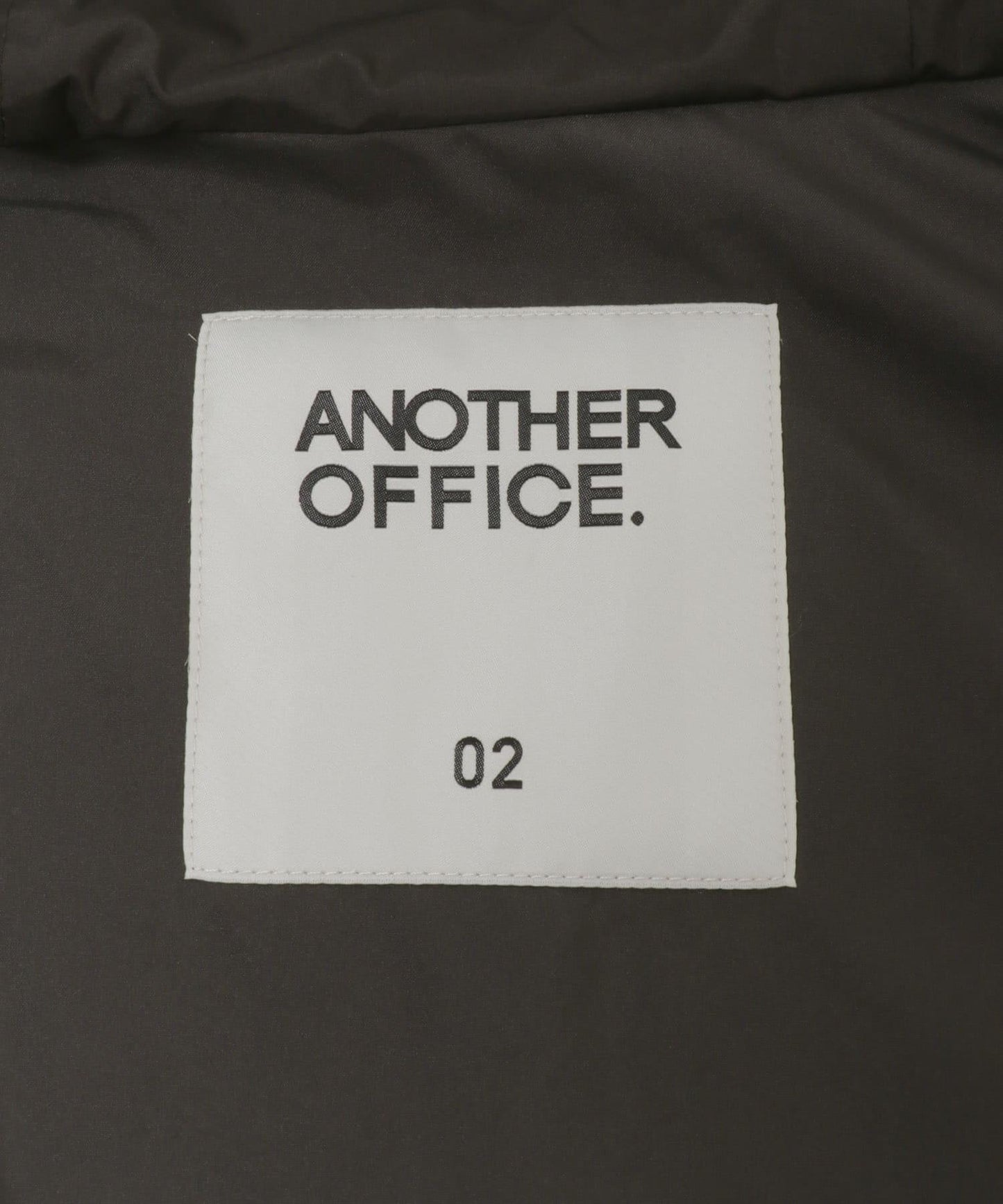 ANOTHER OFFICE L.MOUNTAIN 防風派克外套