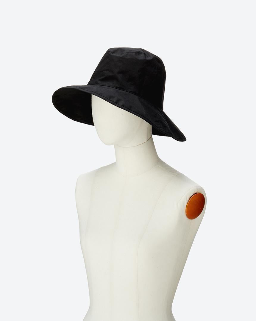 No.WEYYYY108C-01 BLACK (WEYYYY108C)