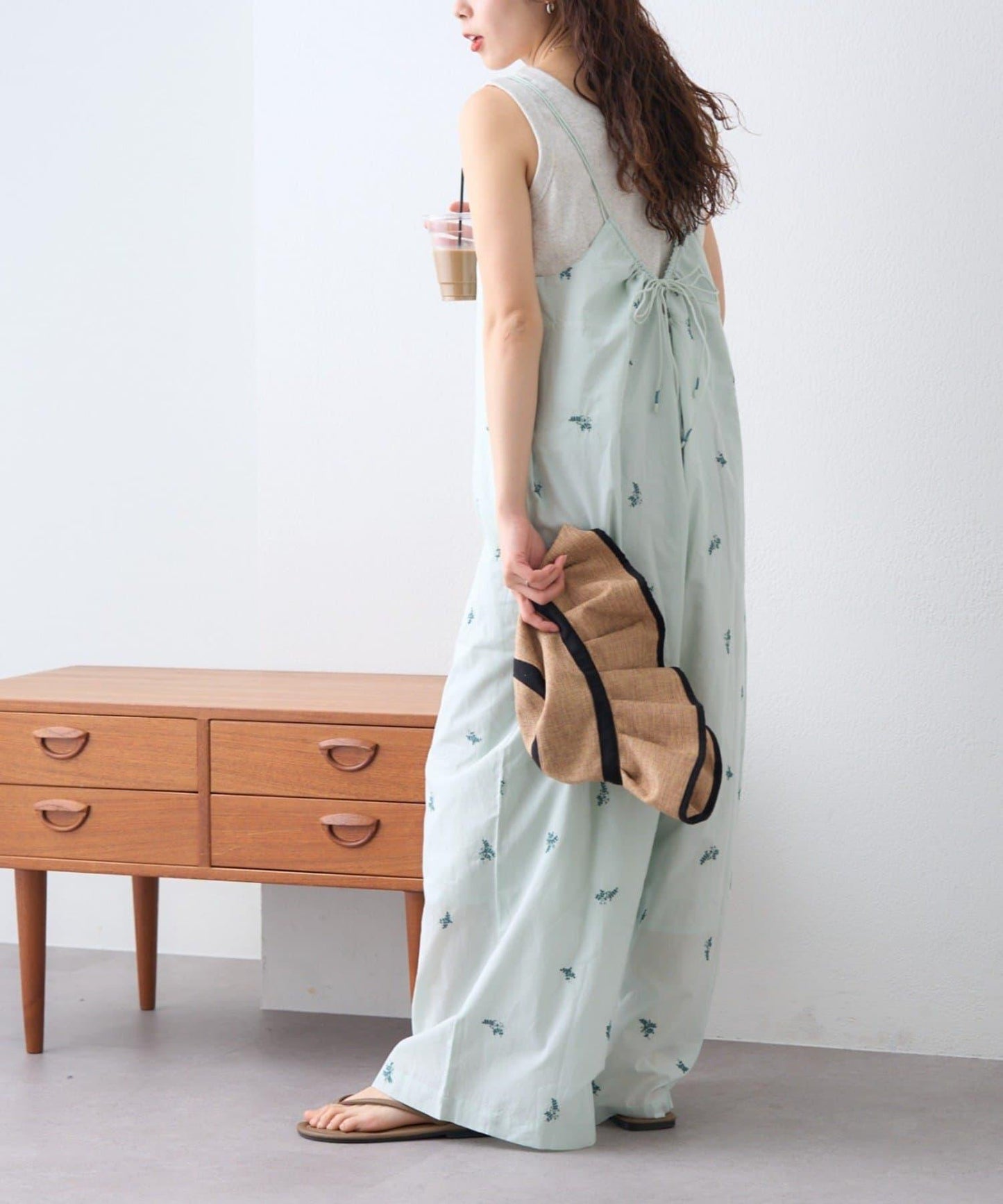 Aguni 刺繡吊帶連體褲