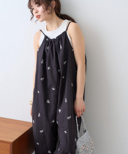 Aguni 刺繡吊帶連體褲