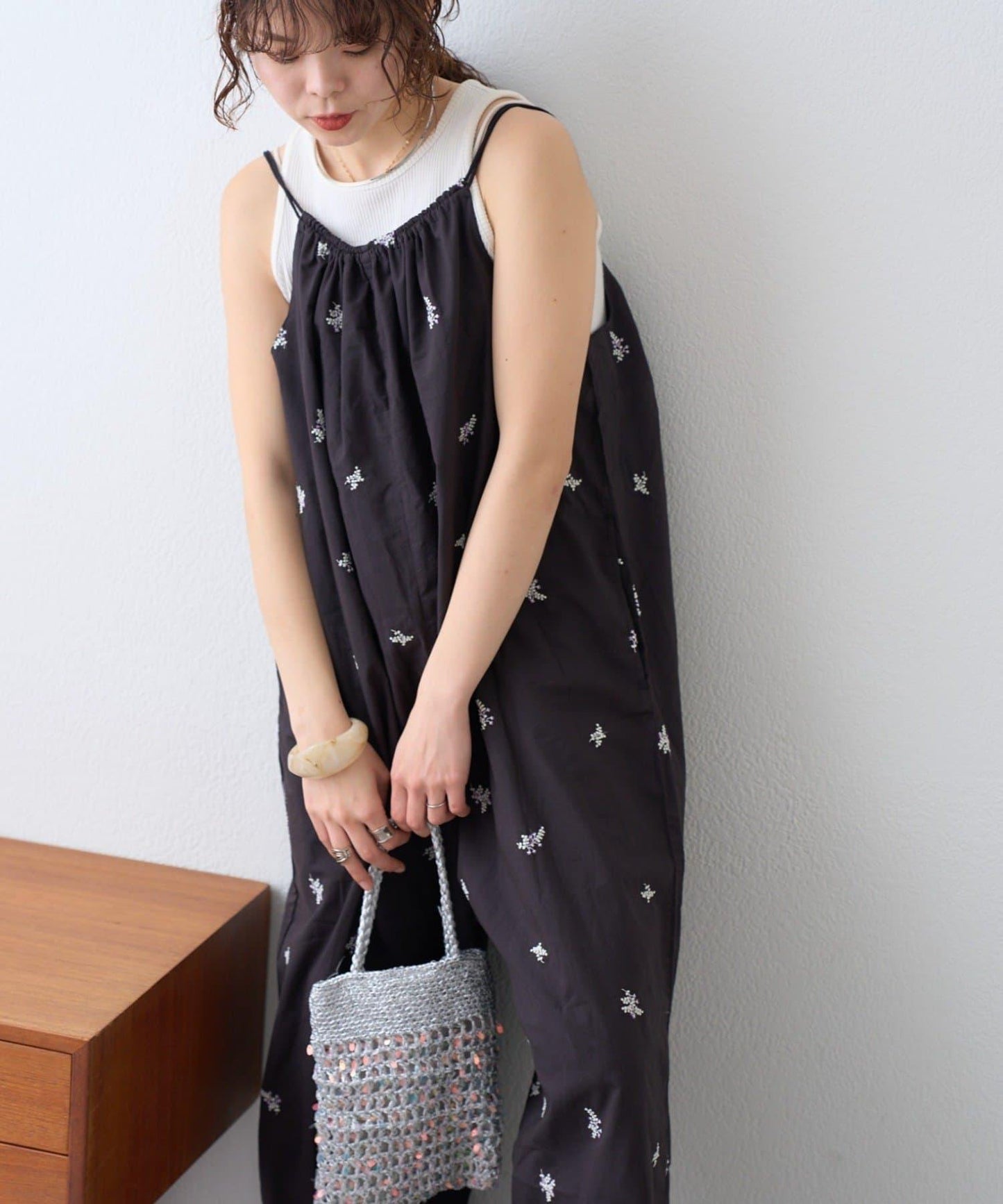 Aguni 刺繡吊帶連體褲