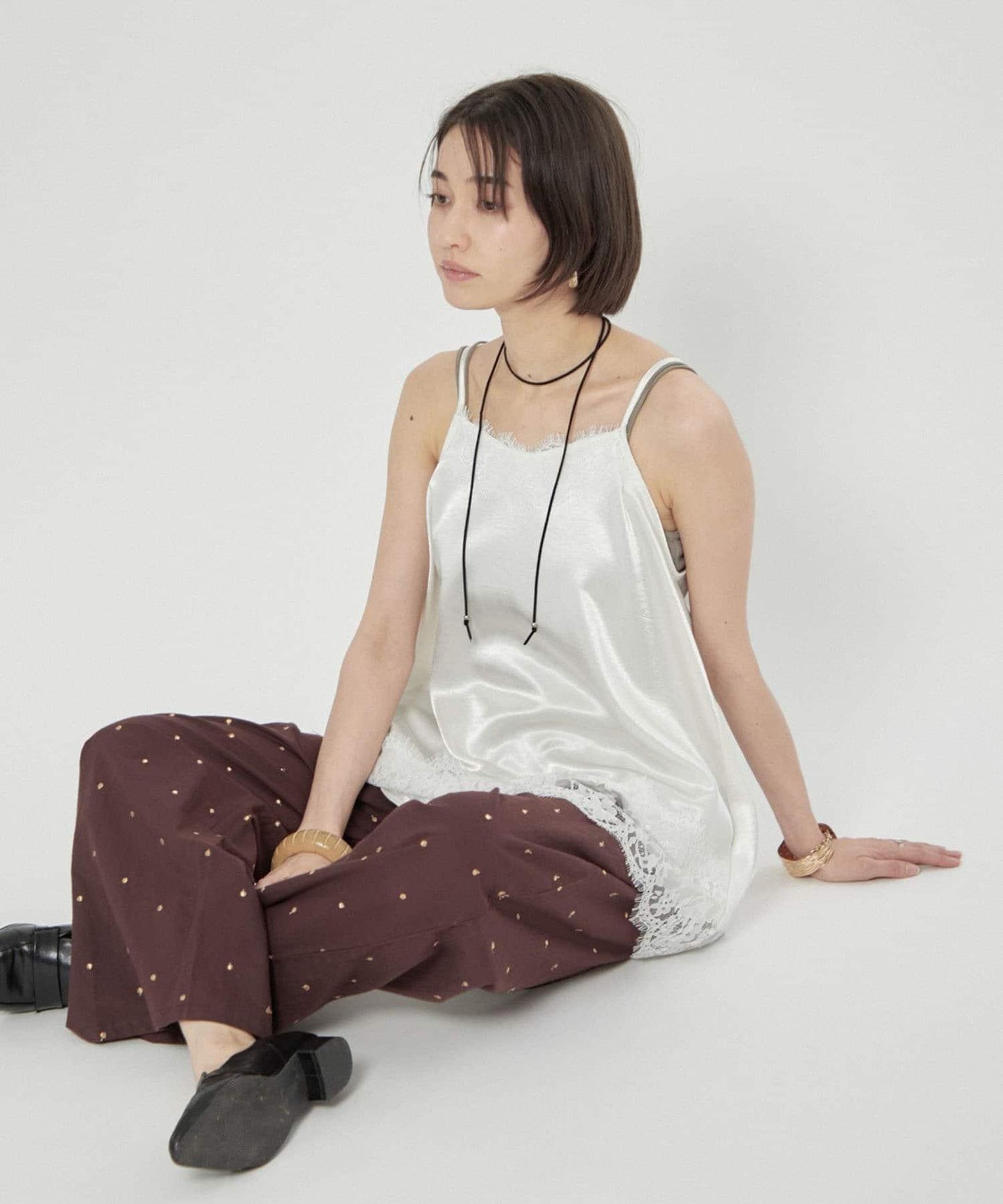 @kana__18s精選 緞面蕾絲吊帶中長款上衣