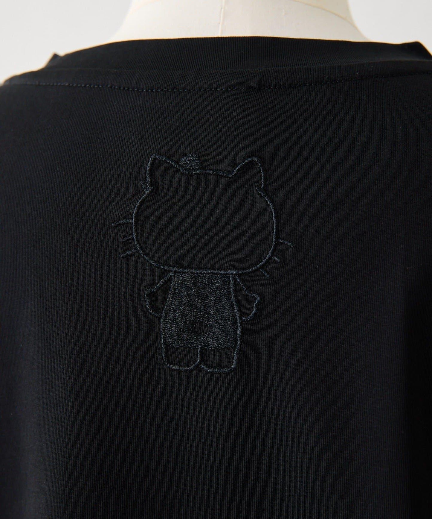 HELLO KITTY（Hello Kitty） × ear 可手洗T恤