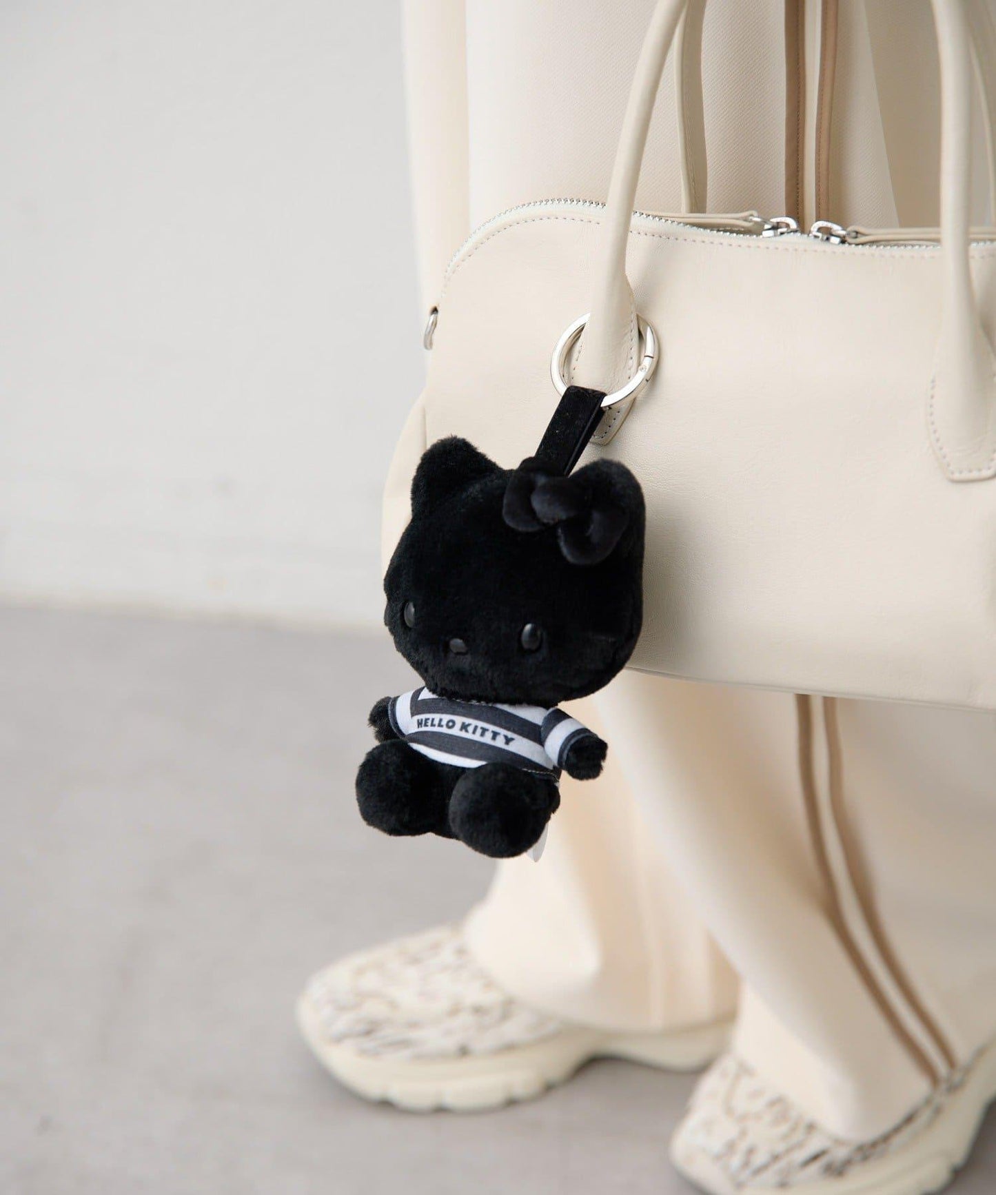HELLO KITTY（Hello Kitty） × ear 聯名 ぬいぐるみ掛件