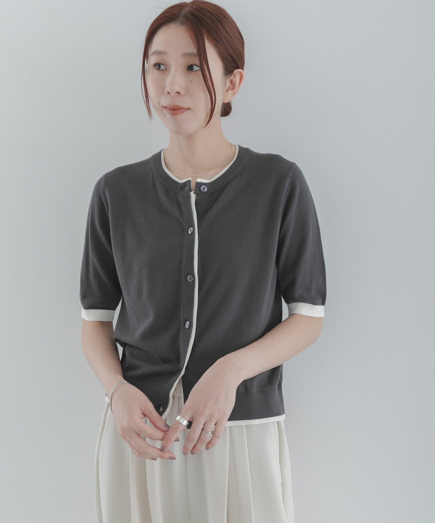 清涼霧感配色 圓領 針織開衫