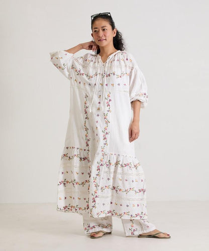 花刺繡蕾絲 多比面料 連衣裙