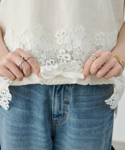 下襬蕾絲襯衫