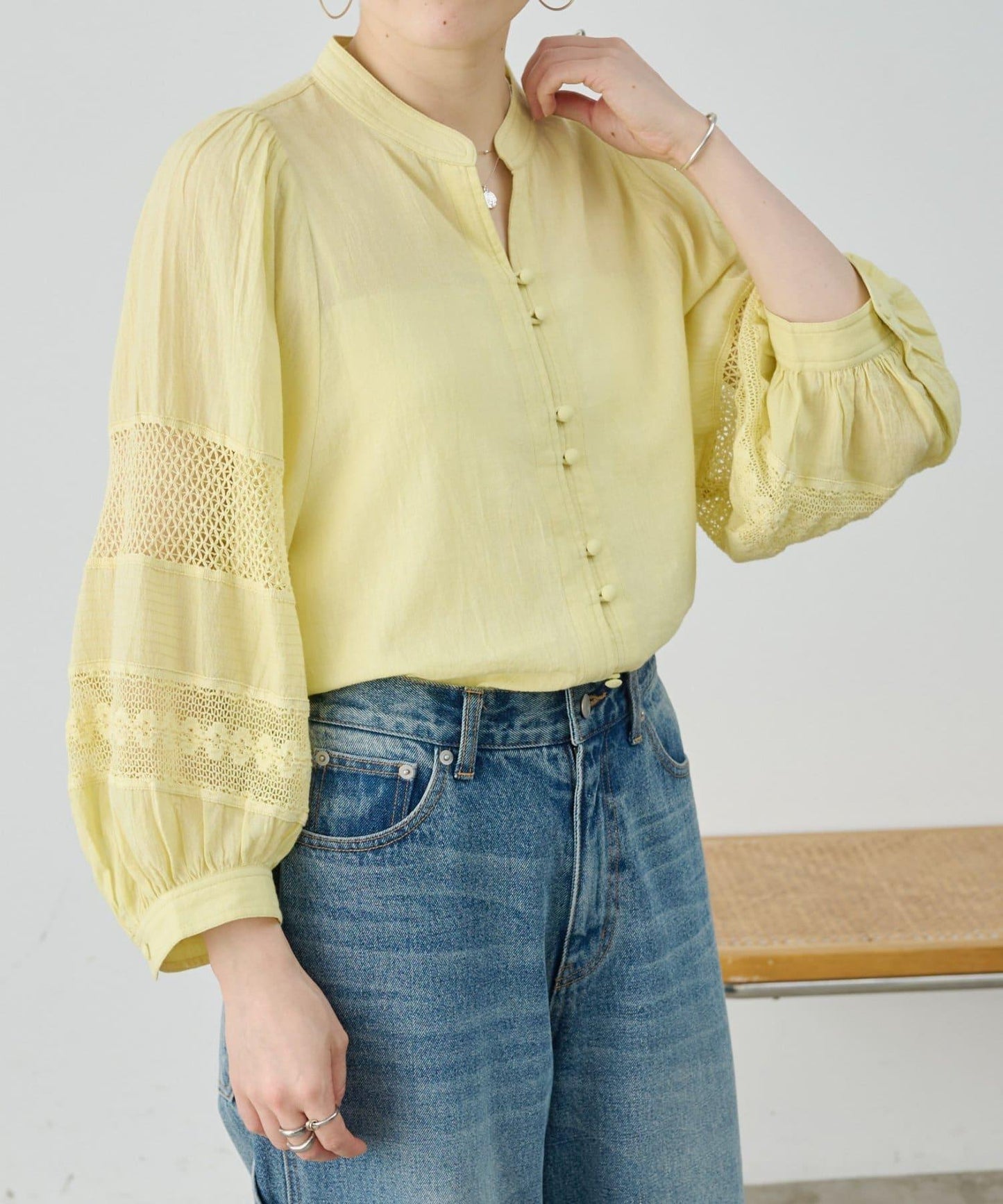 W蕾絲袖 蓬鬆廓形 女襯衫