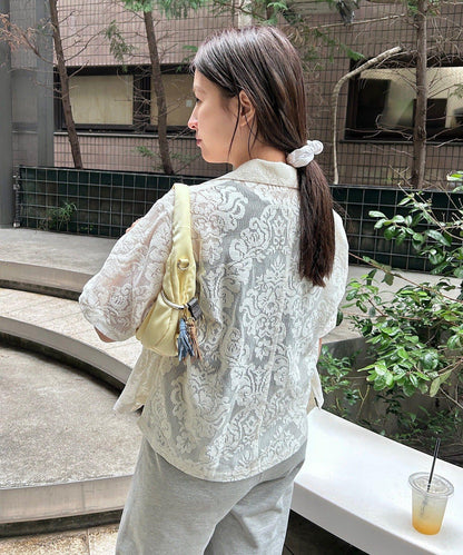 蕾絲開領短袖襯衫