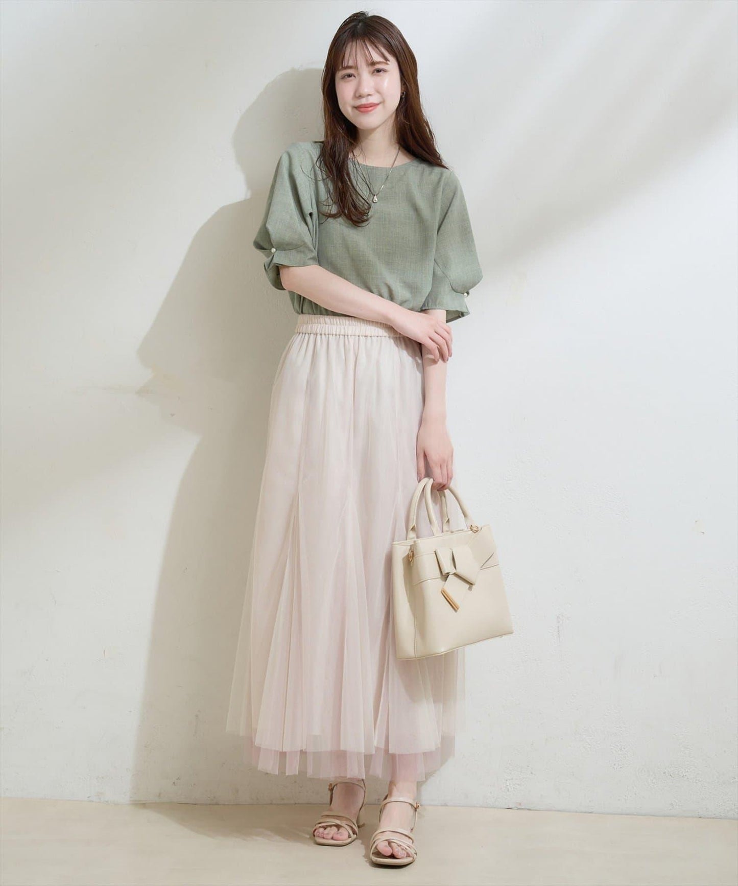 珍珠裝飾 打褶袖 女襯衫