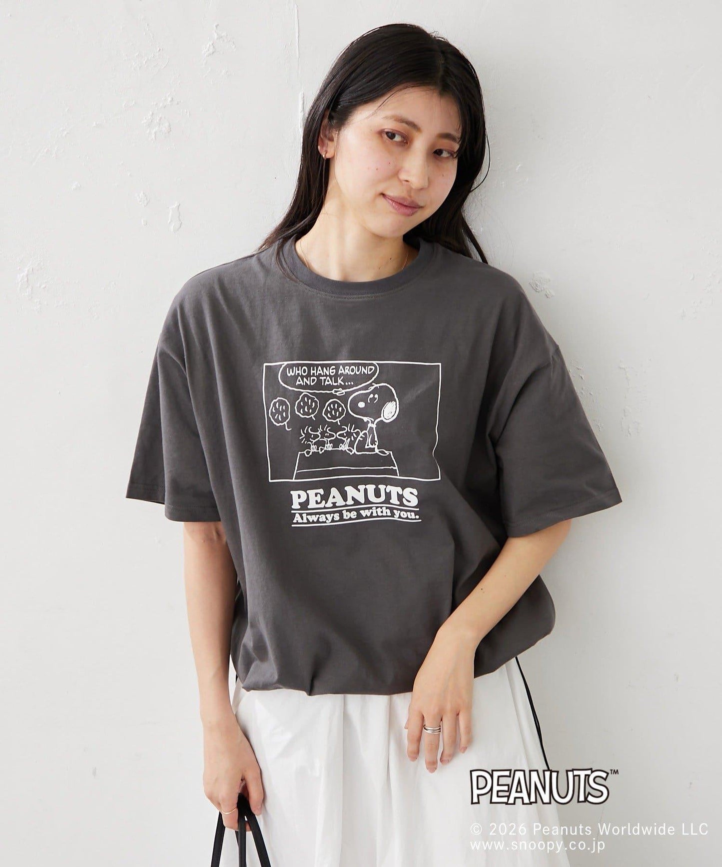 PEANUTS（花生漫畫） 慵懶風設計 T恤