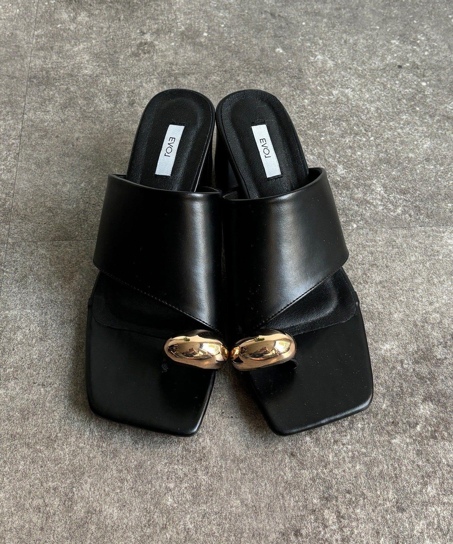GOLD 夾趾穆勒涼鞋（網絡限定）