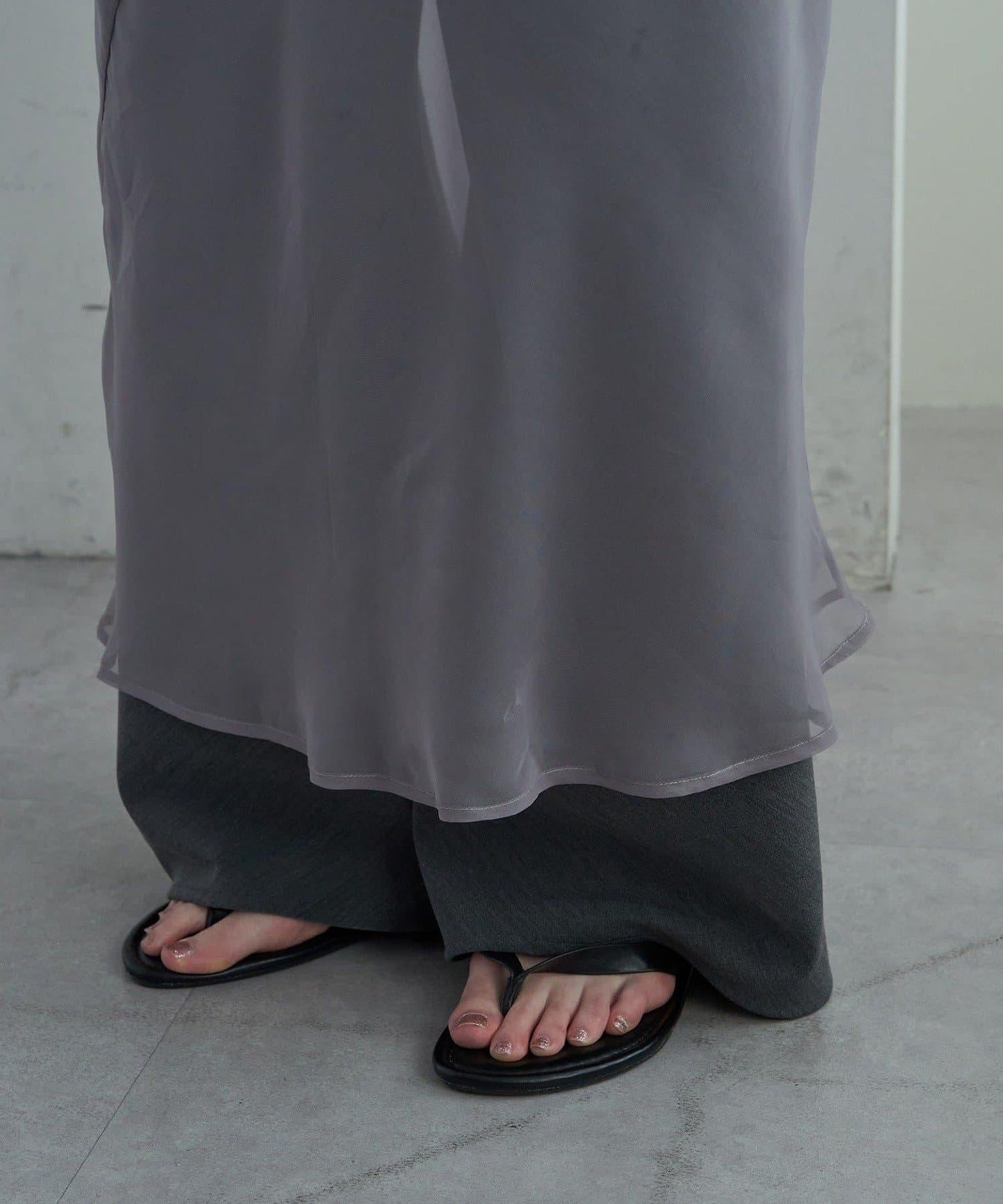 歐根紗吊帶連衣裙