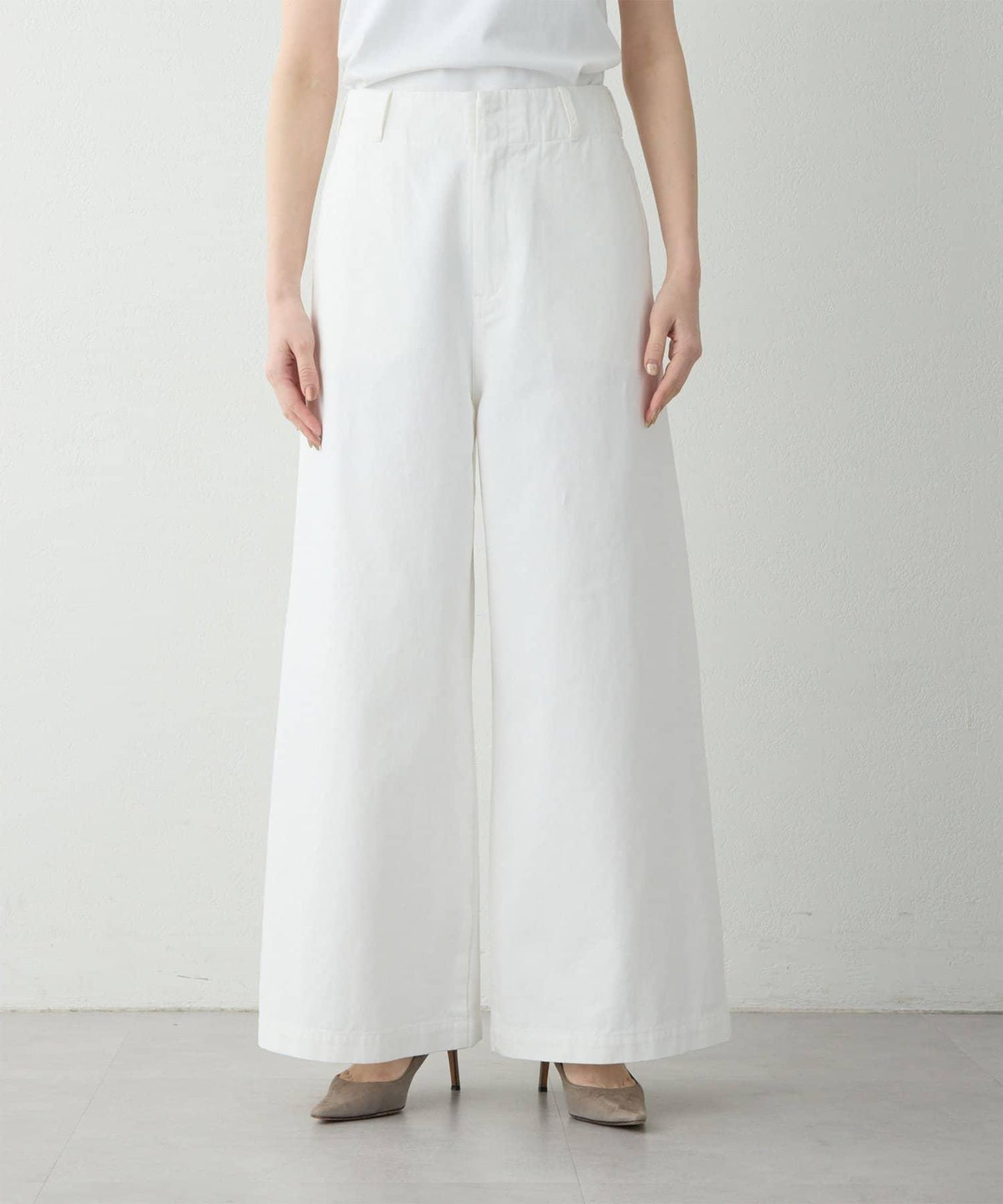 單洗水斜紋棉布褲子