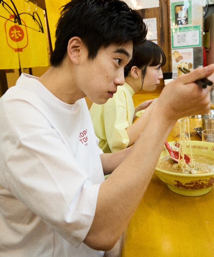ホープ軒本舗×FREAK'S STORE 聯名 寬鬆廓形 背部印花 圓領T恤