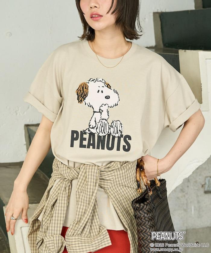 《PEANUTS》 沙迦拉刺繡短袖T恤