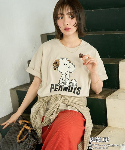 《PEANUTS》 沙迦拉刺繡短袖T恤