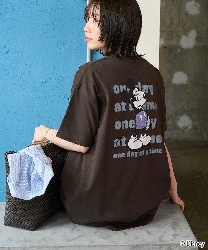 ミッキーマウス（米老鼠） ONE DAY系列 ミッキーマウス 背部印花短袖T恤 聯名款