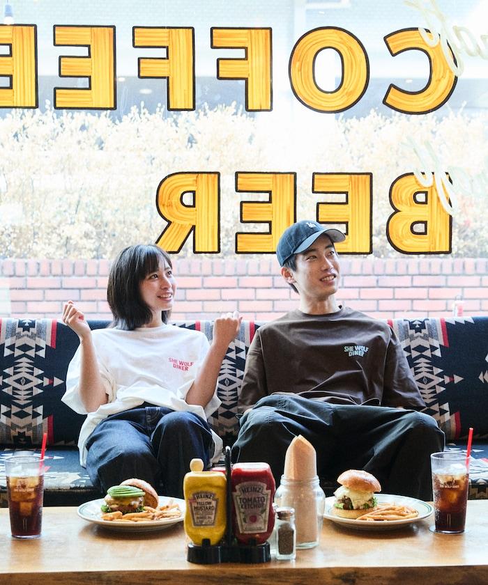 SHE WOLF DINER×FREAK'S STORE シーウルフダイナー 抗菌防臭 吸水速幹 寬鬆廓形 背部印花 T恤