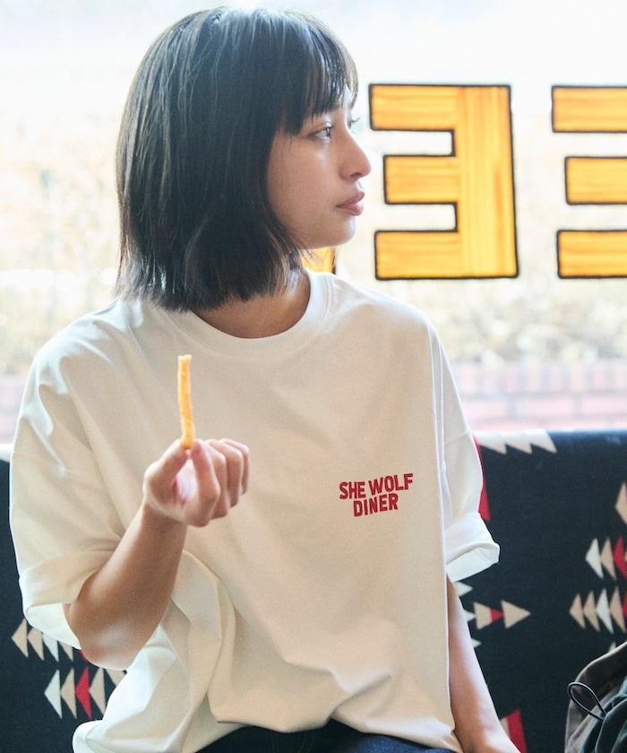 SHE WOLF DINER×FREAK'S STORE シーウルフダイナー 抗菌防臭 吸水速幹 寬鬆廓形 背部印花 T恤